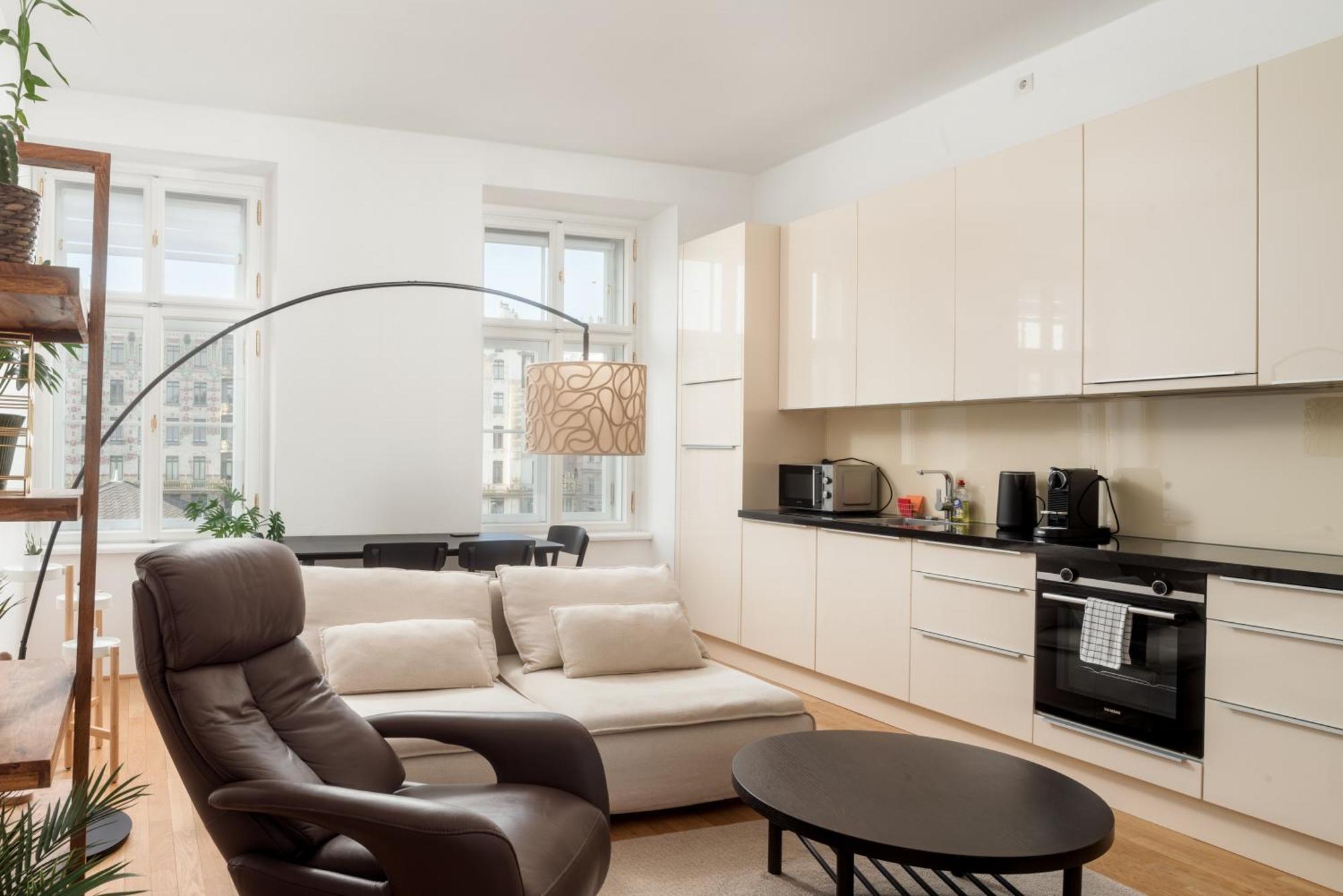 Stylish Designer Apartment At The Center Of Vienna Naschmarkt Exterior foto